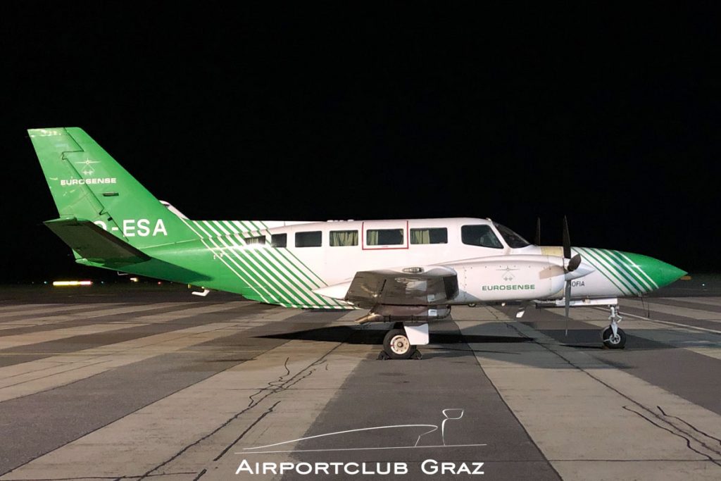 Eurosense Belfotop Cessna 404 Titan OO-ESA