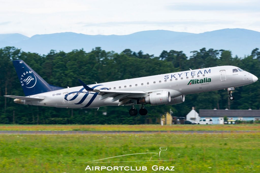 Alitalia CityLiner Embraer 190 EI-RND