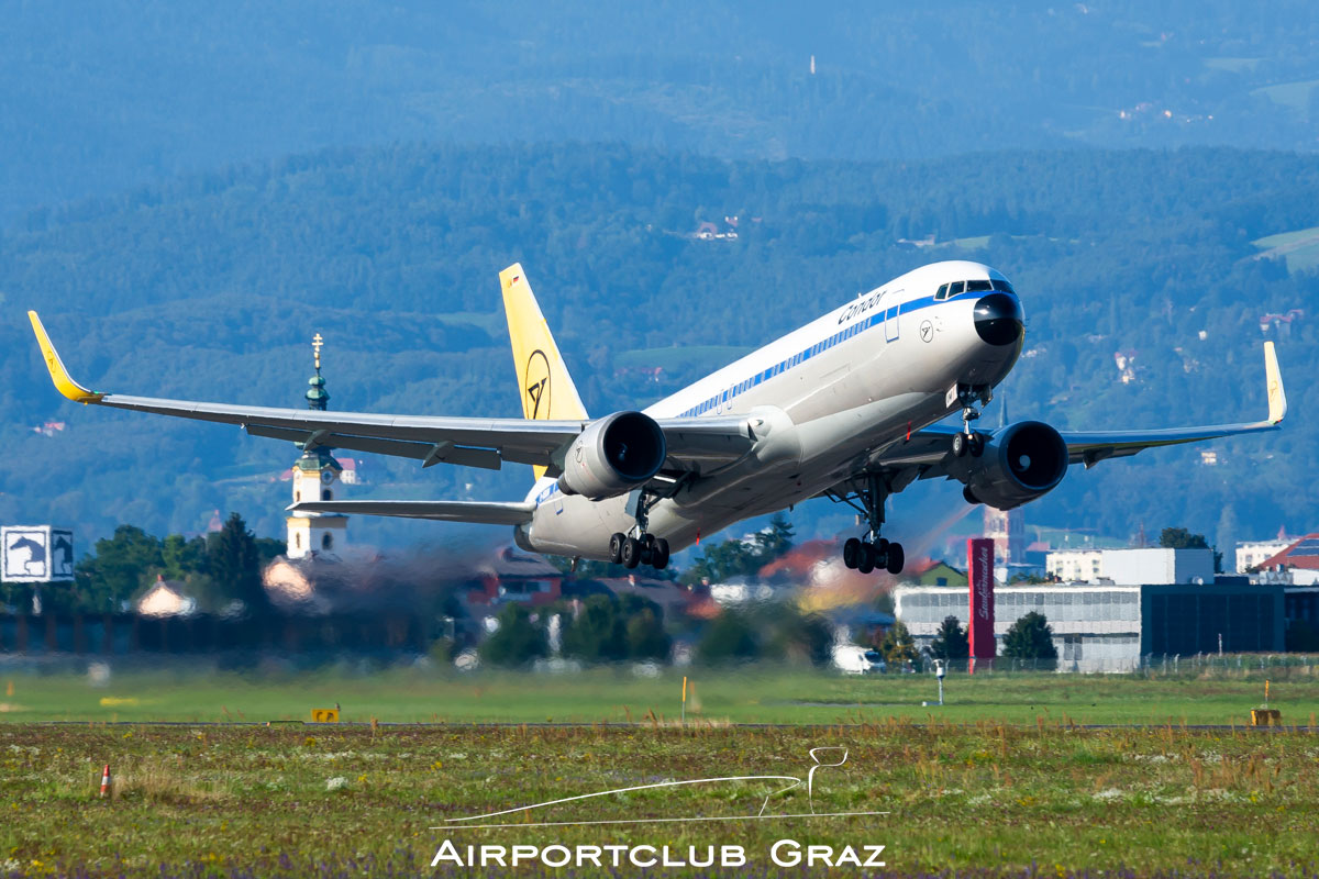 Condor Boeing 767-31B D-ABUM