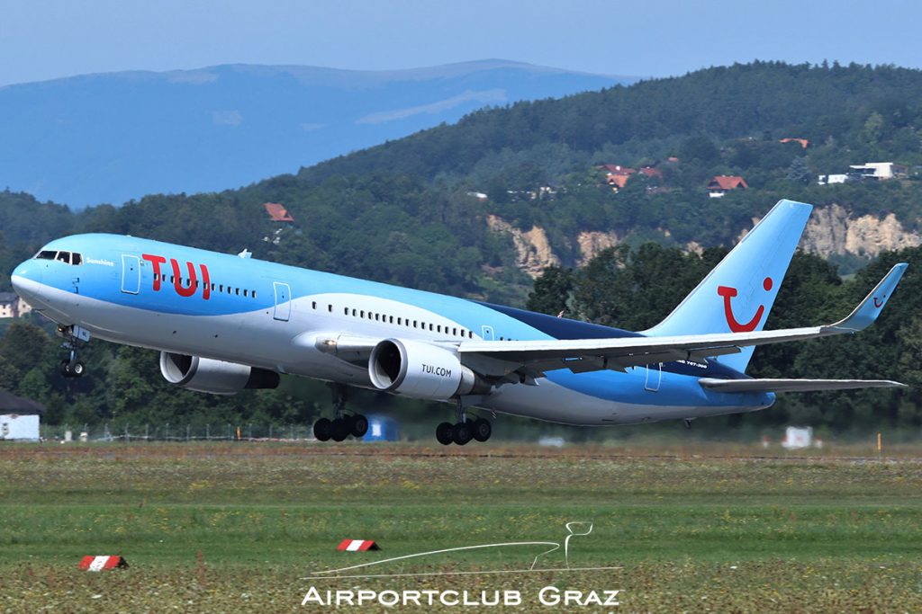 TUI Airlines Belgium Boeing 767-304 OO-JNL