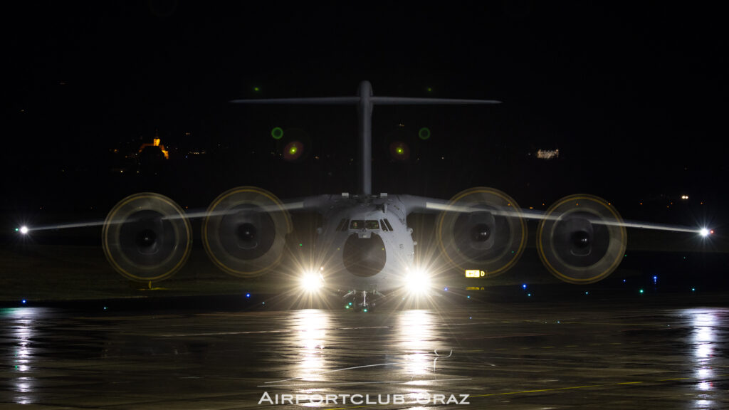 Royal Air Force Airbus A400M Atlas ZM405