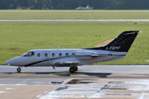 TopJet Executive Hawker Beechcraft 400A I-TOPF