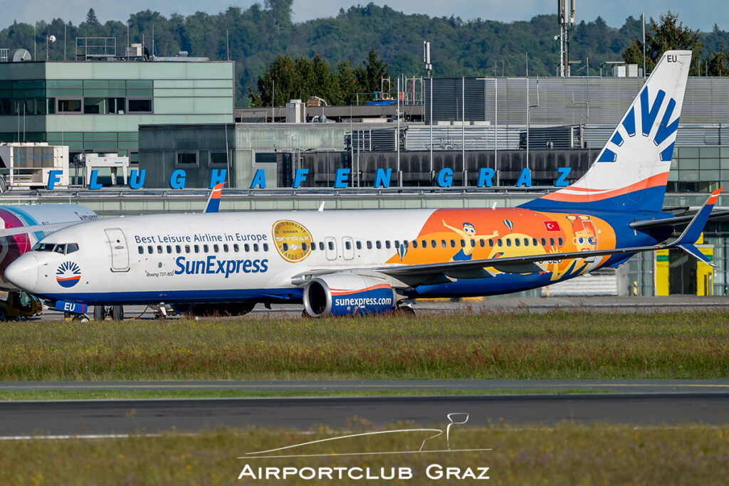 SunExpress Boeing 737-8HC TC-SEU