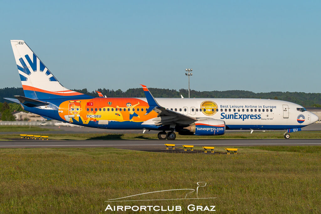 SunExpress Boeing 737-8HC TC-SEU