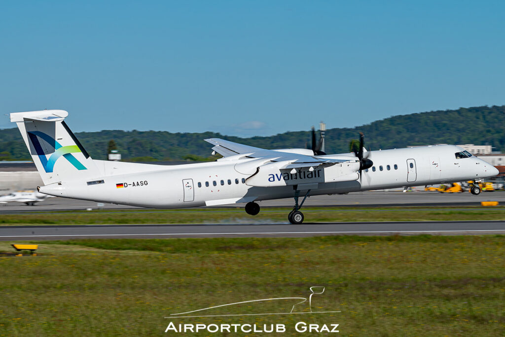 Avanti Air Dash 8-Q402 D-AASG