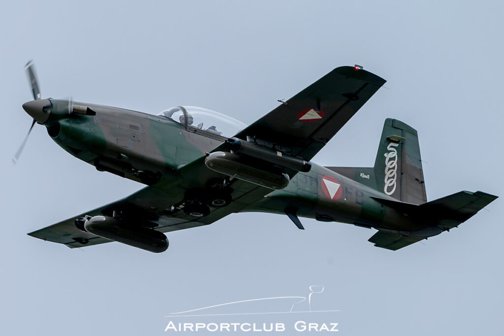 Bundesheer Pilatus PC-7 3H-FB