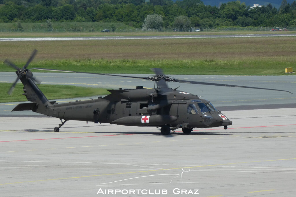 United States Army Sikorsky HH-60M Blackhawk 20-21132