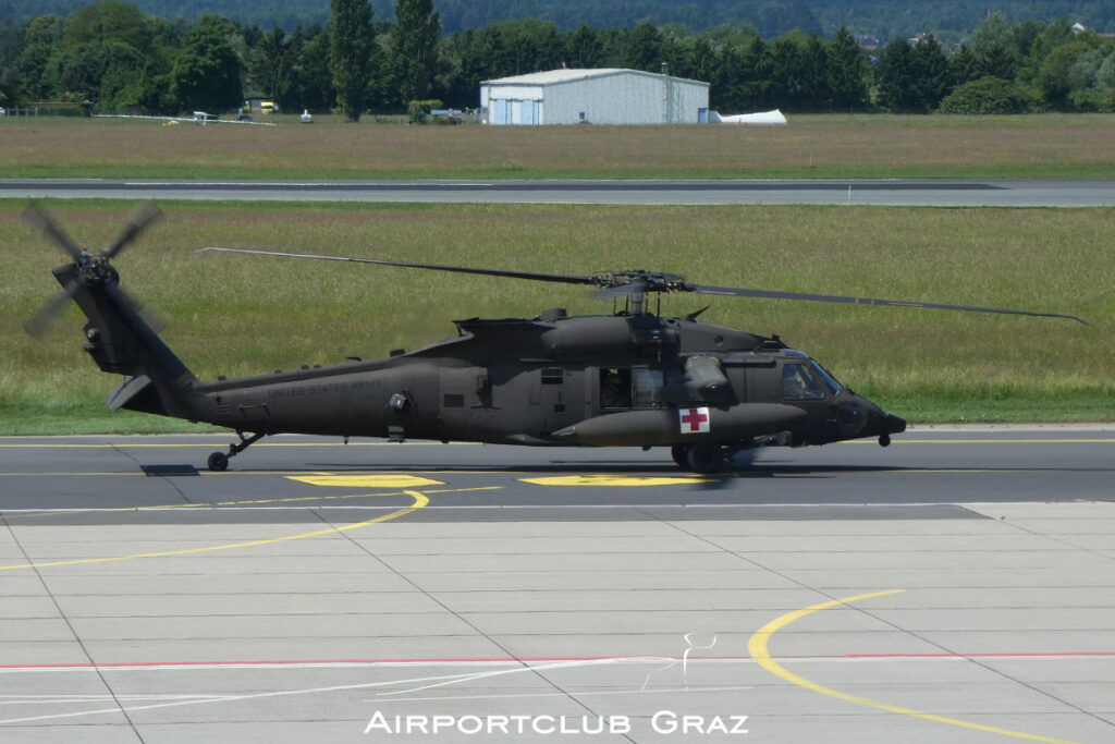 United States Army Sikorsky HH-60M Blackhawk 20-21133