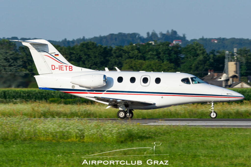 Finow Air Service Raytheon 390 Premier IA D-IETB