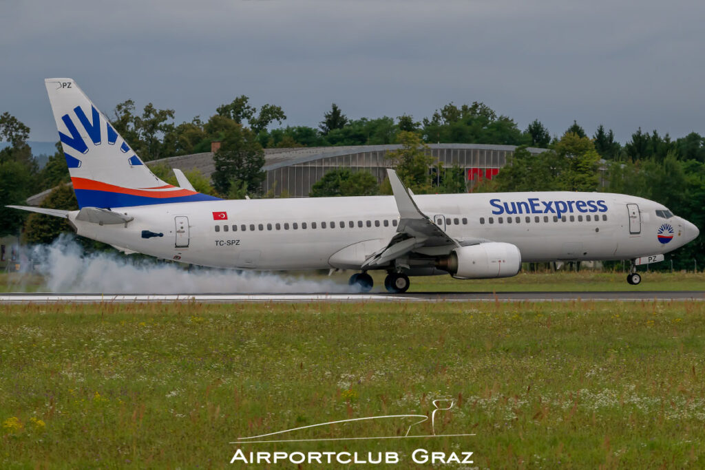 SunExpress Boeing 737-8FZ TC-SPZ