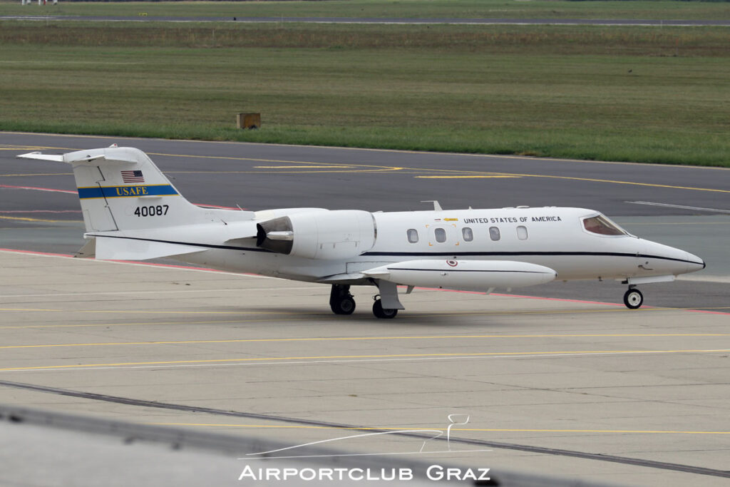 United States Air Force Learjet C-21A 84-0087