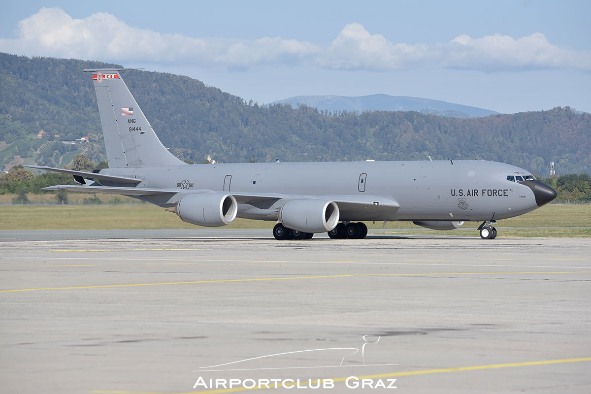 United States Air Force Boeing KC-135R Stratotanker 59-1444