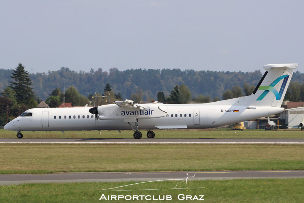 Avanti Air Dash 8-Q402 D-AASH