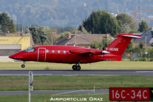 Oyonnair Piaggio P-180 Avanti II F-HUNK