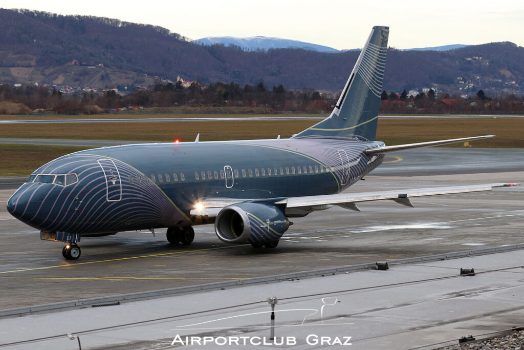 KlasJet Boeing 737-522 LY-FLT